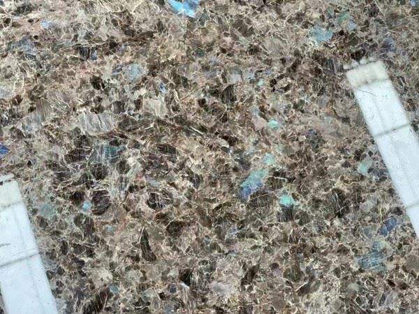 Brown Pearl Granite Tile