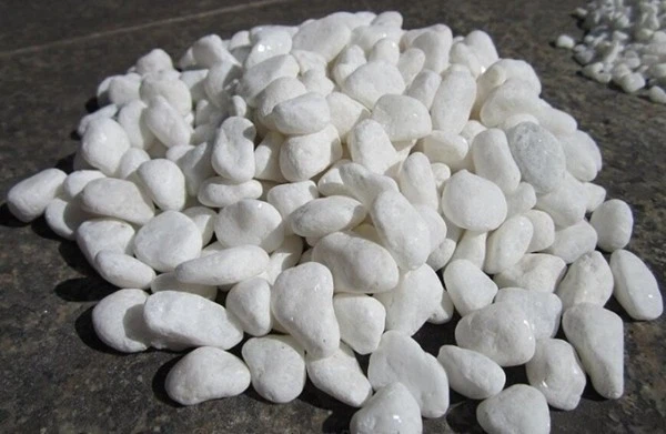 medium snow white pebbles